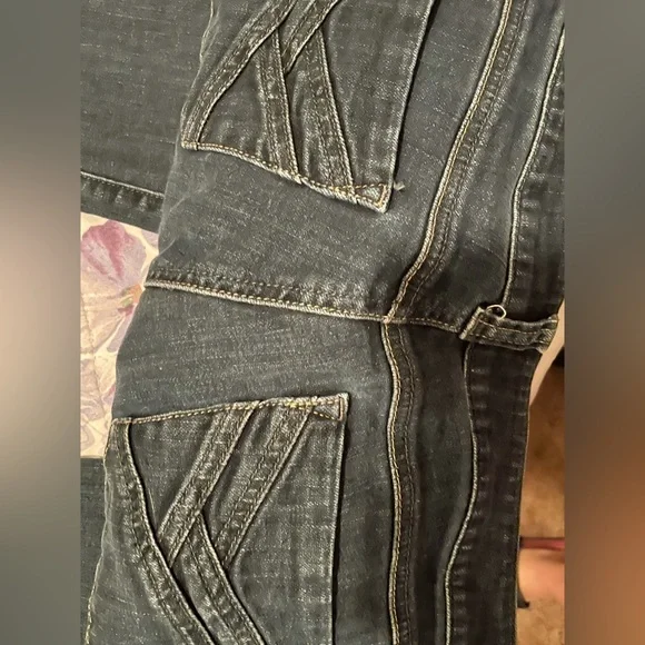 3/$30💥 Cabi jeans 8 - donating soon - Picture 3 of 6
